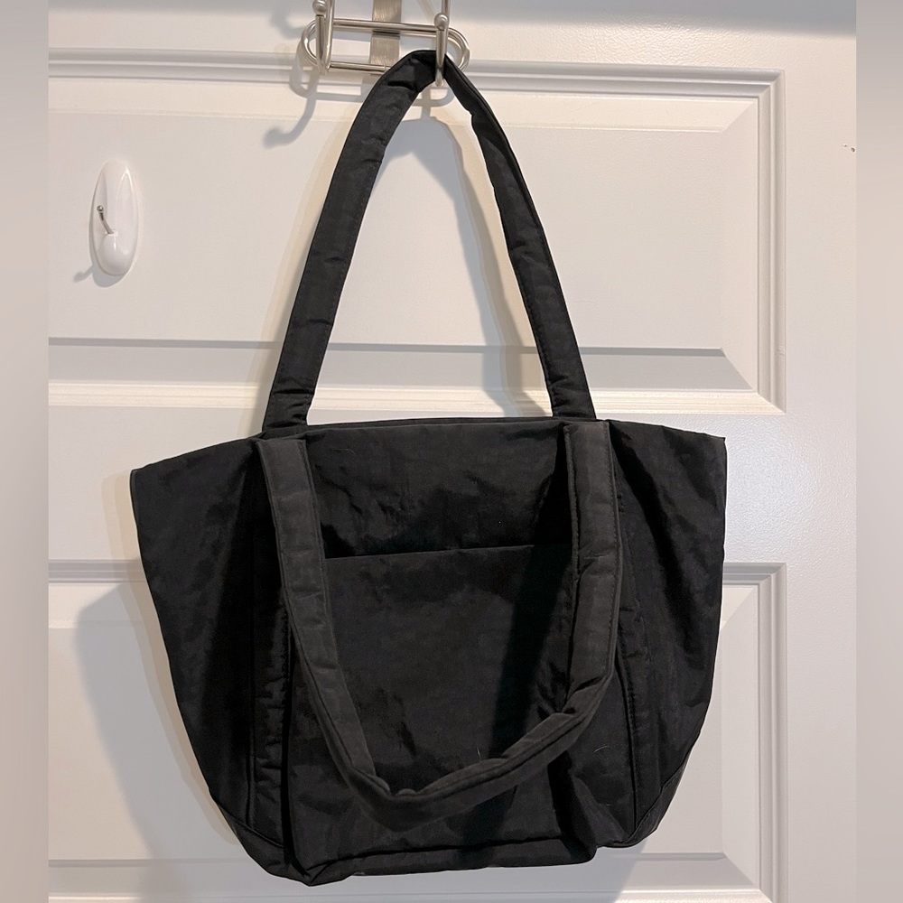 Baggu Mini Cloud Bag, Black, detachable pouch